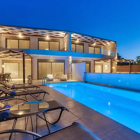 Astarte - Casa Del Mare Beach With Pool