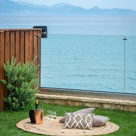 Astarte - Casa Del Mare Beach With Pool Amoudi